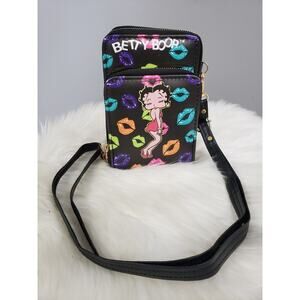 NWOT Betty Boop Faux Leather Clutch Crossbody Shoulder Bag Purse Lips Belt
